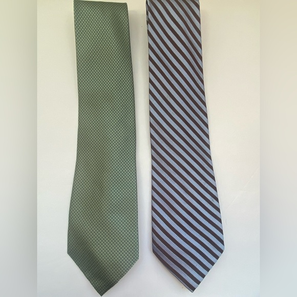 Calvin Klein Other - Calvin Klein set of Ties
